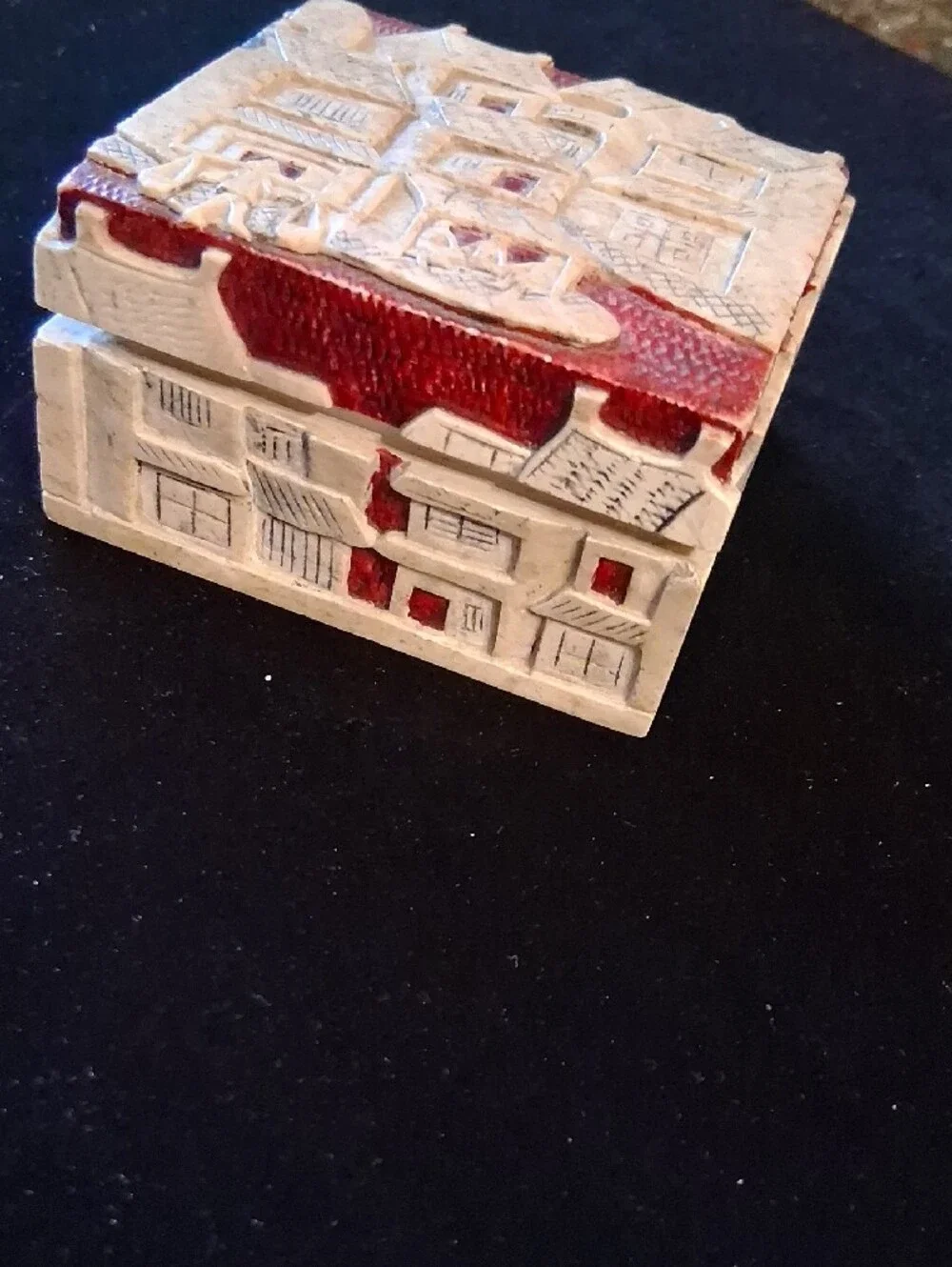 Vintage Handcarved Vietnamese Soapstone Trinket Box
